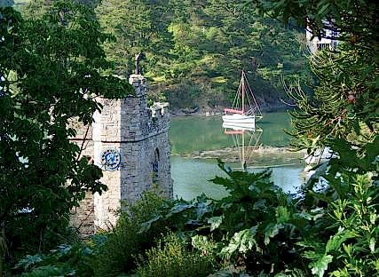 St Just-in-Roseland church, with the river just beyond.